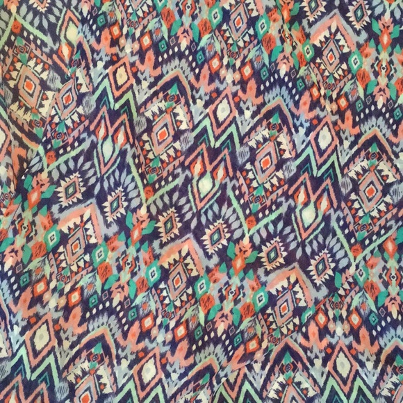 Beautiful, Colorful, Abstract Shall - Picture 2 of 3